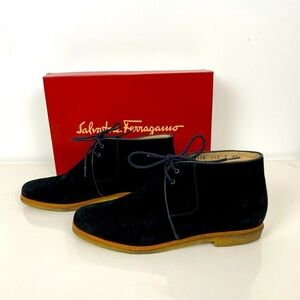 Salvatore Ferragamo Womens 7 AA Chukka Black Calf Suede Booties Boots Torrone